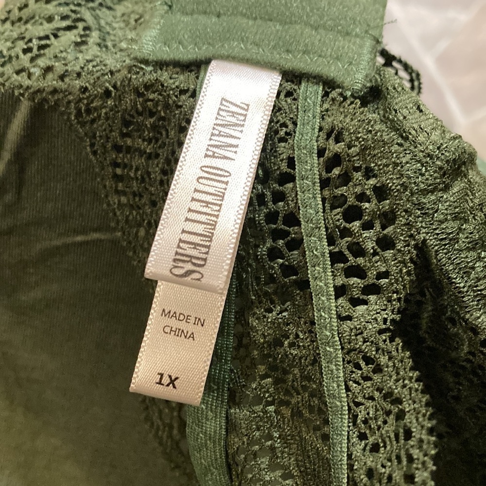 New Zenana Outfitters Sexy Lace Halter Bra Sz 1X/2X/3X Green, Slate Blue & Wine - Picture 6 of 11